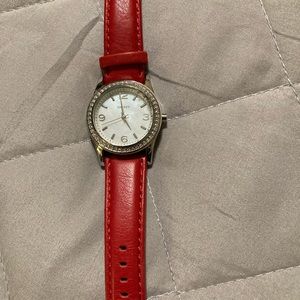 DNKY watch excellent condition needs battery